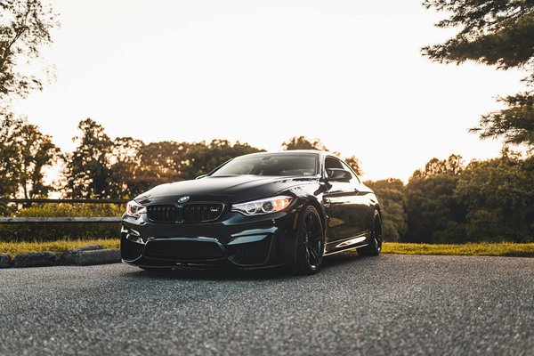 Scopri i segreti per restare sereni al volante in momenti di tensione!